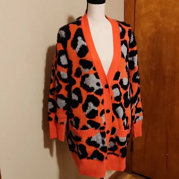 Torrid Neon Animal Print Cardigan Sweater Size 12/14 New Without Tags - Picture 4 of 11